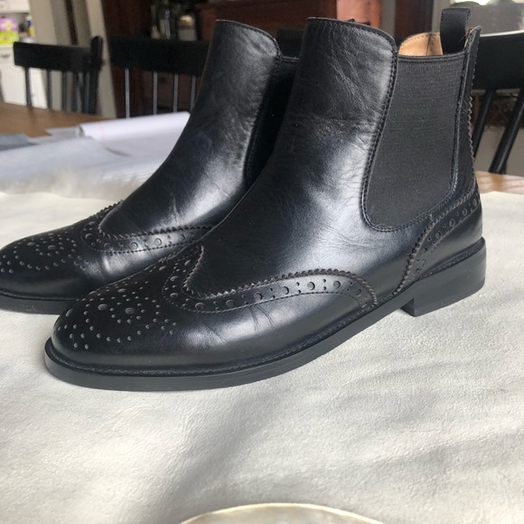 oxford chelsea boots